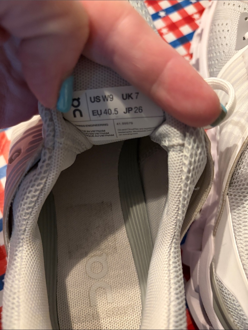 Women’s On Cloudswift shoes size 9 - Picture 2 of 8
